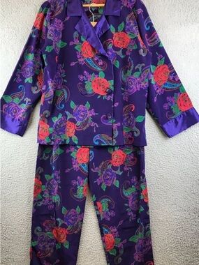 Victorias Secret Gold Label Purple Floral Satin Pajama Set